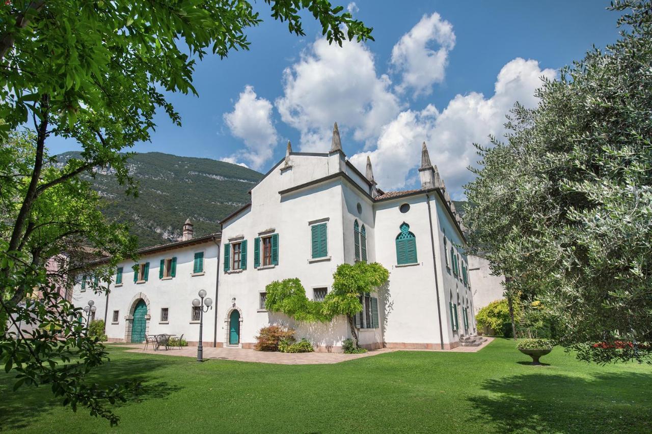 Villa Brignoli Rivalta di Brentino Exterior photo